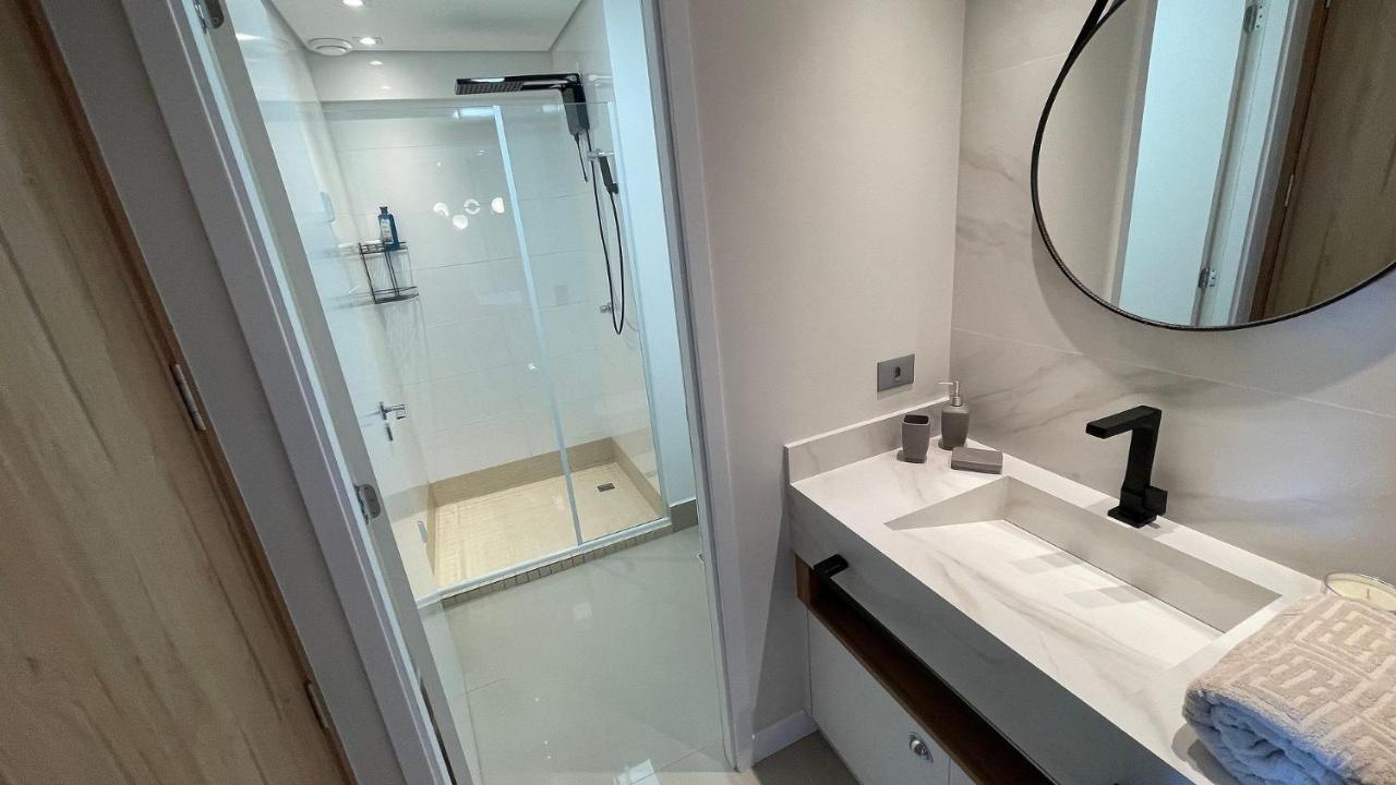 Lindissimo Apt No Ultimo Andar No Centro De Foz Com Vista Incrivel Apartment Фос ду Игуасу Екстериор снимка